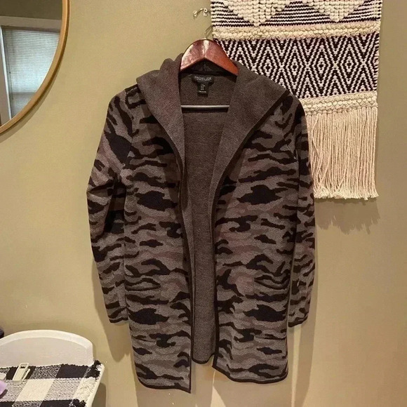 RACHEL ZOE CAMO OPEN KNIT CARDIGAN WITH HOOD SIZE MEDIUM - Picture 7 of 8